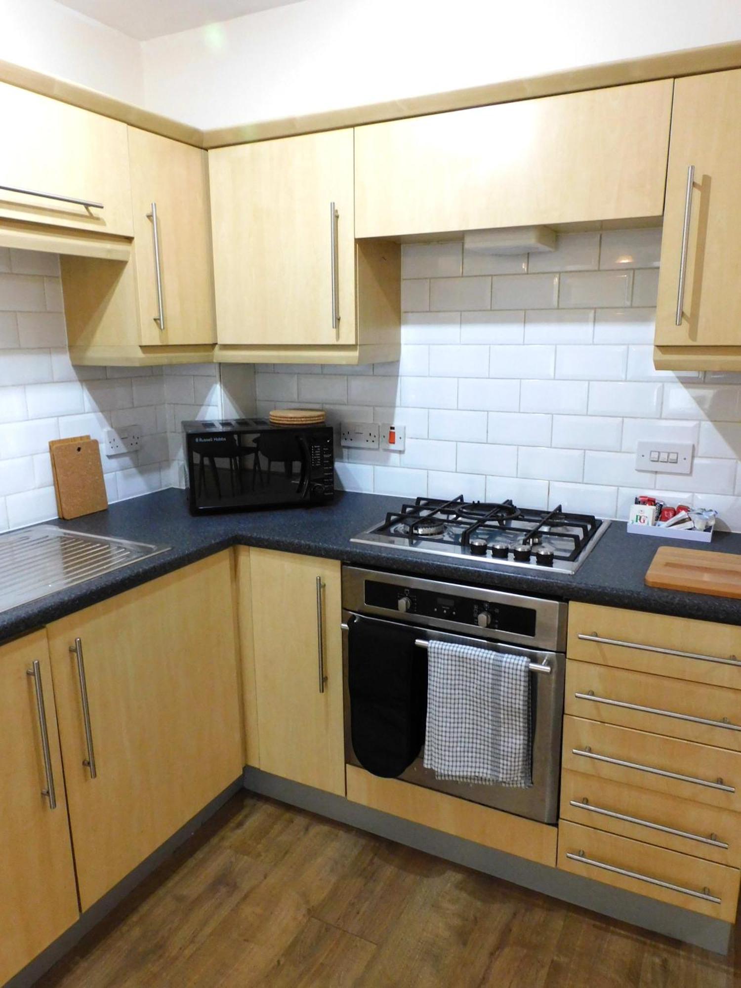 Fabulous 2 Bed Apt 10 Mins From City Centre Glasgow Bagian luar foto